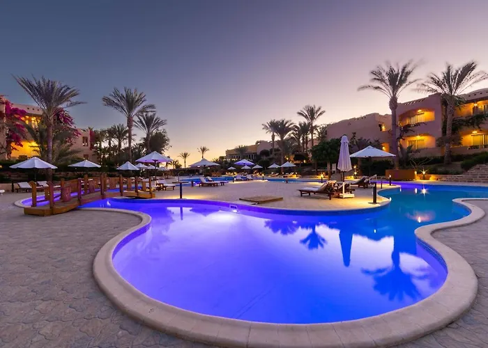 Th Blue Lagoon - 4*