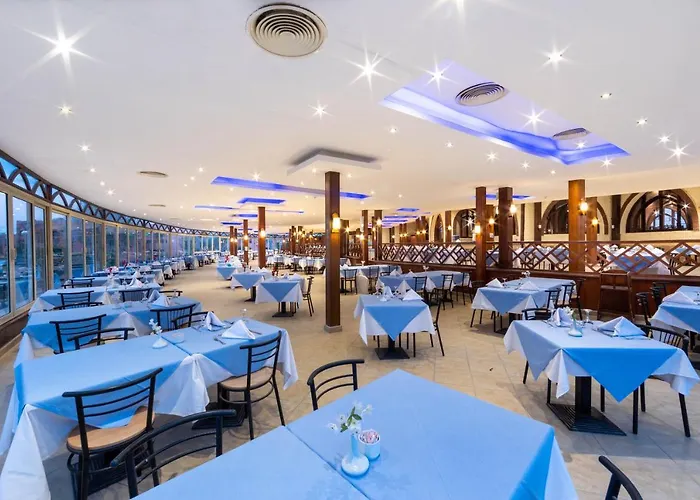Th Blue Lagoon -