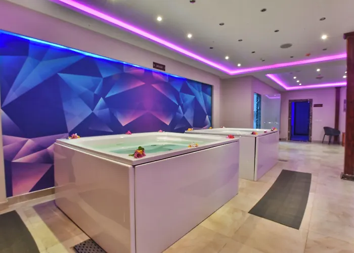 Th Blue Lagoon -